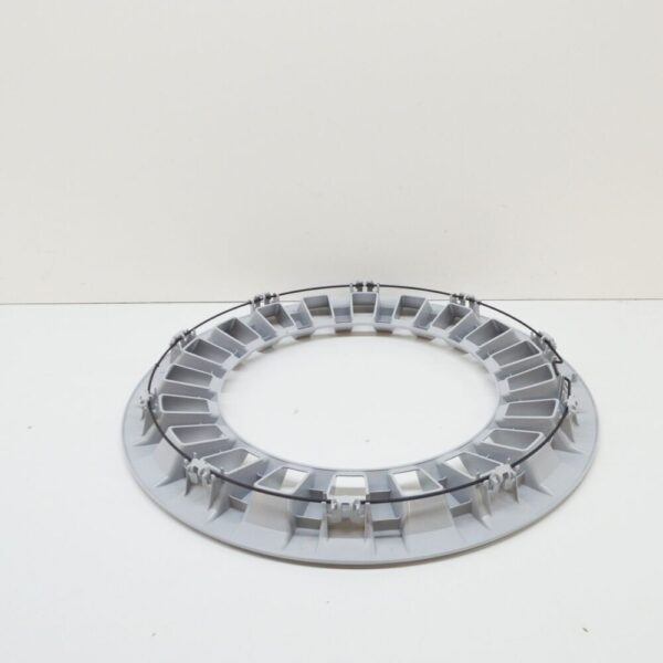 5C0601157B - NEW VOLKSWAGEN BEETLE A5 WHEEL TRIM RING 5C0601157B ORIGINAL