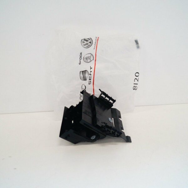 5C0907361G - NEW VOLKSWAGEN BEETLE 5C FUSE BOX BRACKET HOUSING 5C0907361G ORIGINAL
