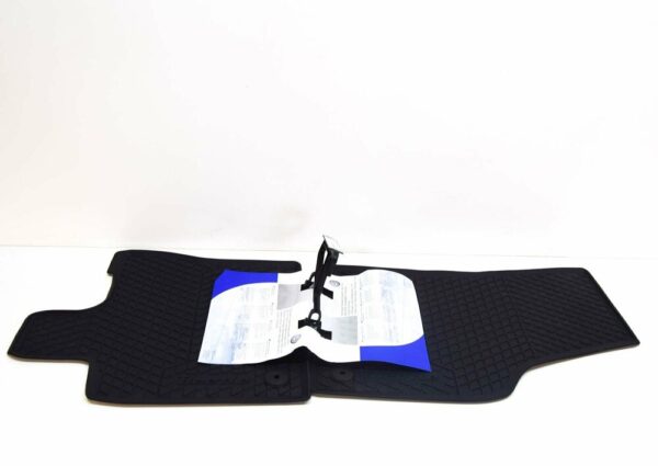 5C1061502C82V - NEW VOLKSWAGEN BEETLE A5 FRONT FLOOR MATS ALL WEATHER LHD 5C1061502C82V