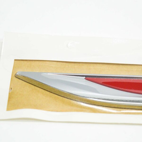 5C6853688EJZQ - NEW VW JETTA VI 162 FENDER LEFT EMBLEM BADGE 5C6853688E JZQ