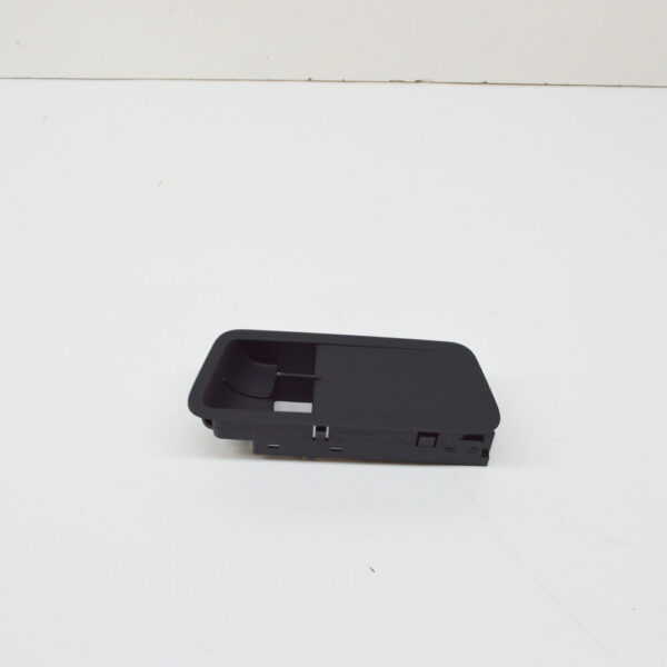 5G1867255B81U - VW GOLF VII 5G1, BQ1, BE1, BE2 door window switch left LHD 5G1867255B81U NEW