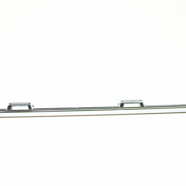5G68533332ZZ - NEW VOLKSWAGEN E-GOLF MK7 REAR BUMPER CENTER MOLDING 5G68533332ZZ ORIGINAL