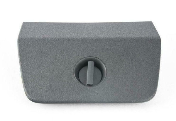 5G686028582V - NEW VOLKSWAGEN GOLF MK7 TRUNK LID TRIM PANEL SUPPORT 5G686028582V ORIGINAL