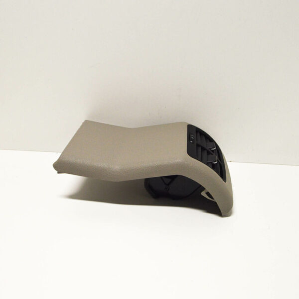 5GE864298BZA2 - NEW VOLKSWAGEN GOLF MK7 REAR CENTER CONSOLE AIR VENT 5GE864298BZA2
