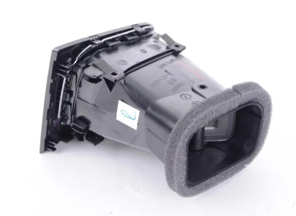 5GM819703ADMD - NEW VW GOLF VARIANT 4MOTION AU1 VENT SATIN BLACK/ BRUSHED 5GM819703ADMD ORIGINAL