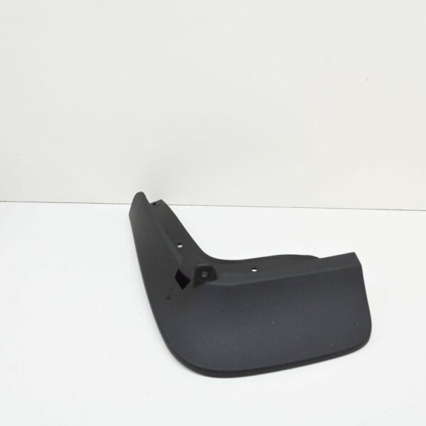5H0075101A - NEW VW GOLF MK8 REAR MUDGUARD FLAPS SET 5H0075101A