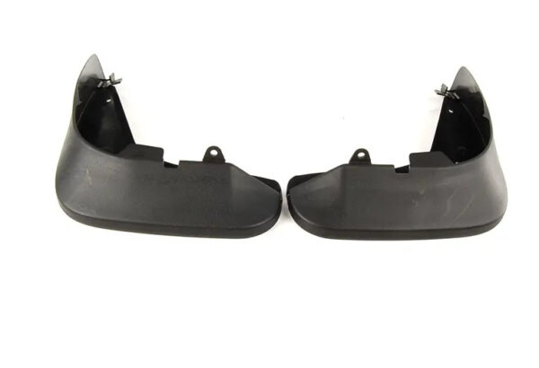 5K0075111 - NEW MUD FLAPS LEFT AND RIGHT FRONT SET VW GOLF R32 GTI RABBIT 5K0075111 ORIGINAL