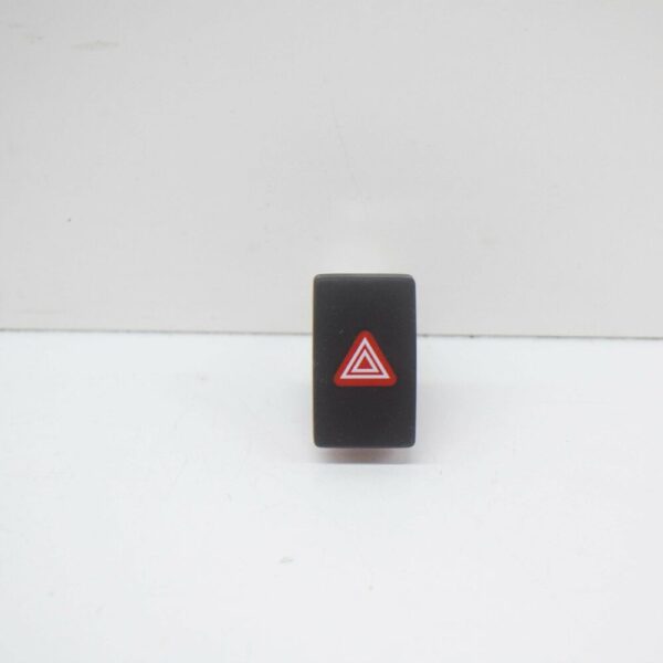 5K0953509A - NEW VOLKSWAGEN GOLF MK6 HAZARD WARNING SWITCH PUSH BUTTON 5K0953509A