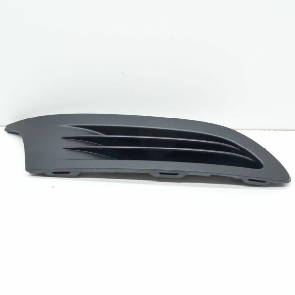 5M0853666J9B9 - NEW VW GOLF MK5 PLUS FRONT BUMPER RIGHT VENT GRILLE 5M0853666J9B9