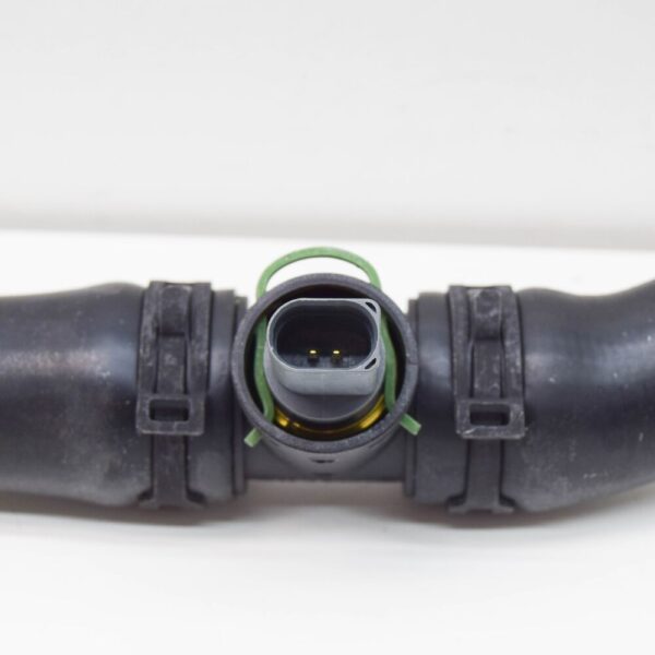 5N0122051CF - New AUDI Q3 8U Coolant Hose With Quick Release Coupling 5N0122051CF