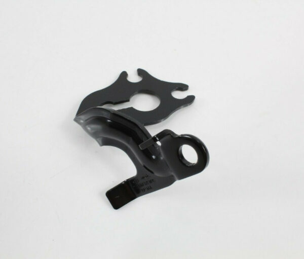 5Q0121093AL - NEW AUDI Q2 GA AUXILIARY WATER PUMP BRACKET 5Q0121093AL GENUINE