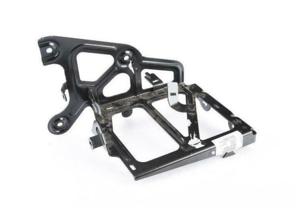 5Q0121093BF - NEW AUDI A3 8V LEFT AUXILIARY COOLANT COOLER BRACKET 5Q0121093BF