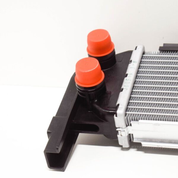 5Q0121251EL - NEW AUDI A3 8V INTERCOOLER RADIATOR 5Q0121251EL 1.6TDI 77KW ORIGINAL
