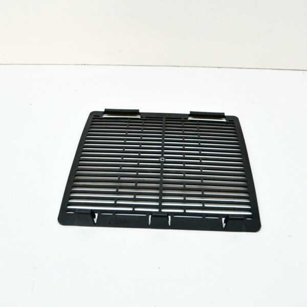 5Q0121557A - NEW AUDI A3 CABRIO 8V AUXILIARY RADIATOR LEFT PROTECT GRILLE 5Q0121557A