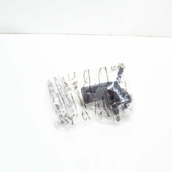 5Q0122291BL - NEW AUDI A3 8V RADIATOR COOLANT HOSE ADAPTER 5Q0122291BL ORIGINAL