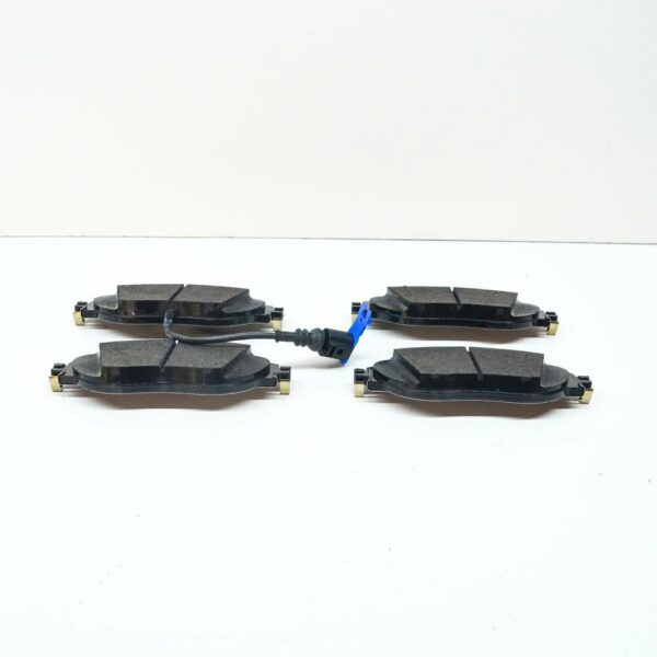 5Q0698151AJ - NEW AUDI A3 S3 8Y FRONT BRAKE LINING SET W WEAR INDICATOR 5Q0698151AJ ORIGINAL
