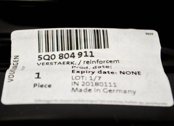 5Q0804911 - NEW AUDI A3 S3 8V LEFT COWL EXTENSION FILLER PLATE 5Q0804911 ORIGINAL