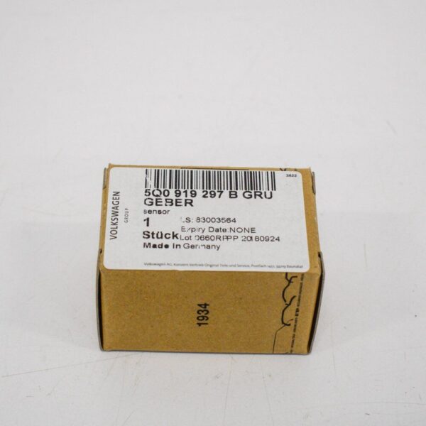 5Q0919297B - NEW AUDI TT FV 8S FRONT PARKING SENSOR 5Q0919297BGRU