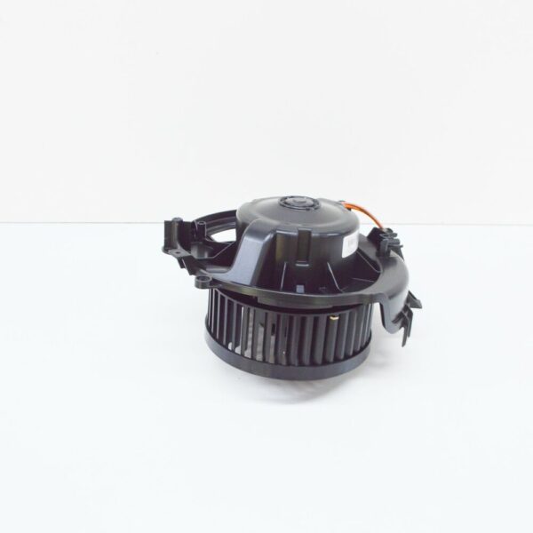 5Q2819021C - NEW AUDI A3 8PA HEATER BLOWER FAN MOTOR 5Q2819021C OEM