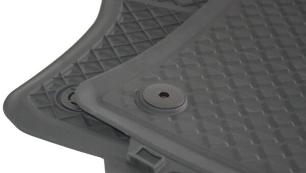 5QB06150282V - NEW VOLKSWAGEN TOURAN 5T MK2 FRONT FLOOR MAT SET LHD 5QB06150282V ORIGINAL