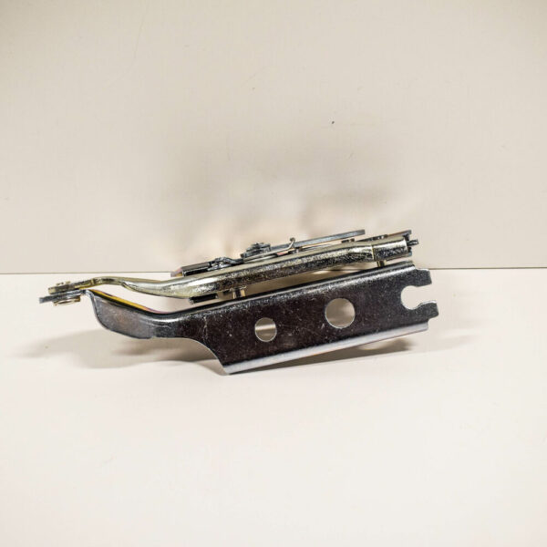 5TA823301D - NEW VOLKSWAGEN TOURAN 5T FRONT LEFT BONNET HOOD HINGE 5TA823301D ORIGINAL