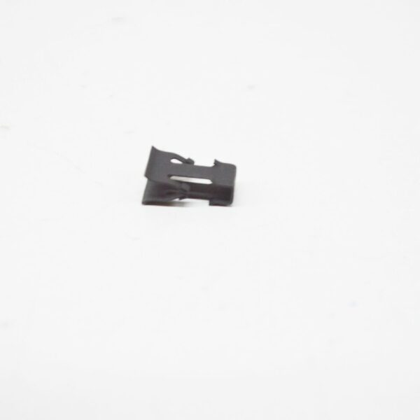 6H0881635 - NEW AUDI A1 8X FRONT SEAT HANDLE BUTTON FUSE PIN 6H0881635 ORIGINAL