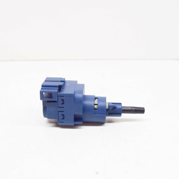 6Q0927189 - NEW AUDI A6 C6 CLUTCH SWITCH 6Q0927189