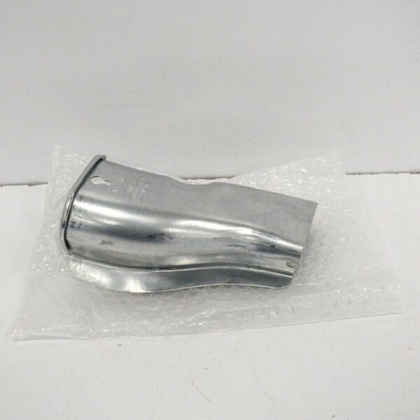 6R0825748A - NEW AUDI A1 8X FUEL PIPE PROTECTION PLATE 6R0825748A ORIGINAL