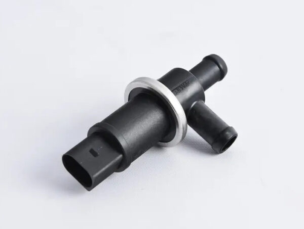 7L0906518 - NEW AUDI A8 D3 4E EVAP CANISTER VENT VALVE 7L0906518 ORIGINAL