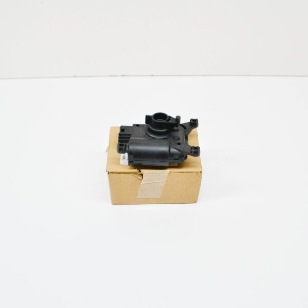 7L0907511AB - NEW AUDI Q7 4L HEATER FLAPER MOTOR ACTUATOR 7L0907511AB LHD 2015 ORIGINAL