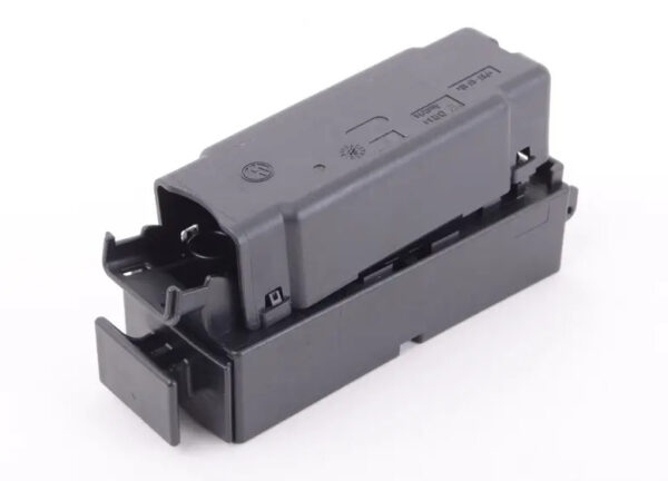 7L0973047 - NEW AUDI A4 AVANT B8 ABS MODULE CONNECTOR 7L0973047 ORIGINAL