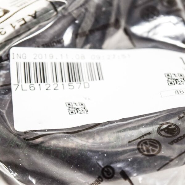 7L6122157D - Audi Q7 4L Coolant Pipe Hose 7L6122157D NEW