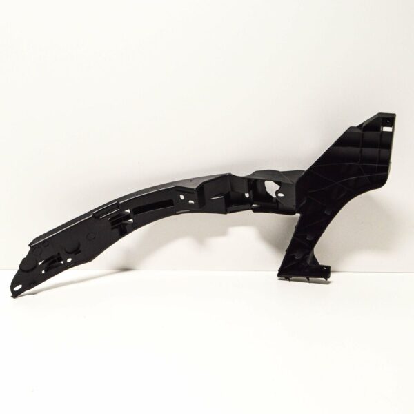 7L6807050 - NEW VOLKSWAGEN TOUAREG 7L FRONT BUMPER RIGHT BRACKET 7L6807050 2008 ORIGINAL