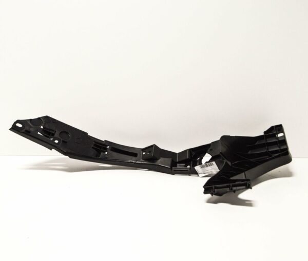 7L6807050 - NEW VOLKSWAGEN TOUAREG 7L FRONT BUMPER RIGHT BRACKET 7L6807050 2008 ORIGINAL