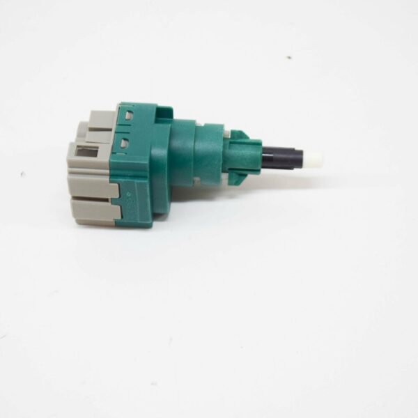 7L6945511 - NEW AUDI A8 4H D4 BRAKE LIGHT SWITCH 4 PIN 7L6945511 ORIGINAL