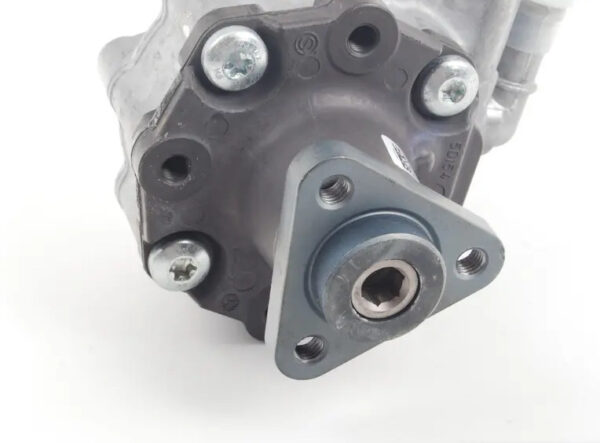 7L8422154J - NEW AUDI A8 D4 4H POWER STEERING PUMP 7L8422154J ORIGINAL