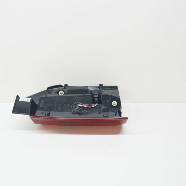 7LA945208C - NEW VW MULTIVAN TRANSPORTER REAR RIGHT TAILLIGHT 7LA945208C ORIGINAL