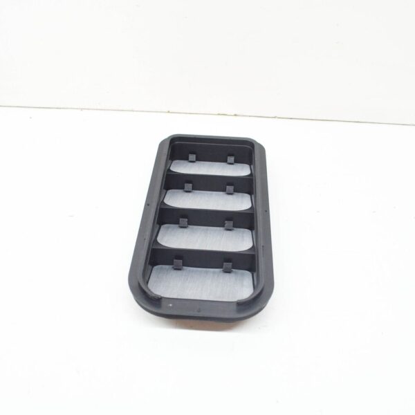 7N0819465F - Audi A1 Sportback UK Rear Side Panel Ventilation Grille 7N0819465F New