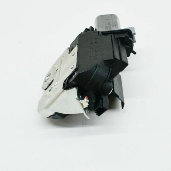 7P0827505M - NEW VOLKSWAGEN TOUAREG 7P REAR LID LOCK 7P0827505M ORIGINAL
