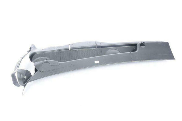 7P6819402D - NEW VOLKSWAGEN TOUAREG 7P RIGHT COWL WATER DEFLECTOR LHD 7P6819402D ORIGINAL
