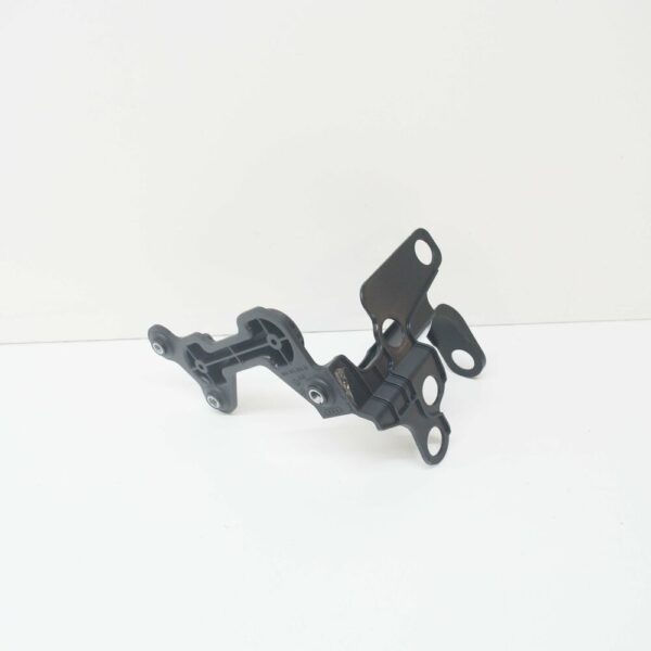 80A145896M - NEW AUDI Q5 FY ADDITIONAL WATER PUMP MOUNT 80A145896M 2017 ORIGINAL