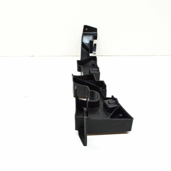 80A807277B - NEW AUDI Q5 80A FRONT LEFT BUMPER BRACKET RETAINER STRIP 80A807277B