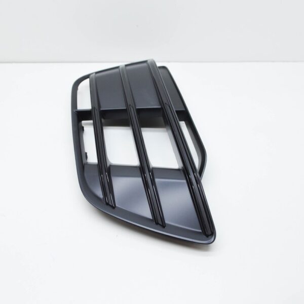 80A807679MFUQ - NEW AUDI Q5 FY FRONT LEFT BUMPER AIR GUIDE GRILLE 80A807679MFUQ