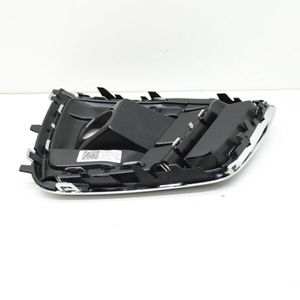 80F807680COX - NEW AUDI Q5 FY FRONT BUMPER RIGHT AIR GUIDE GRILLE 80F807680COX