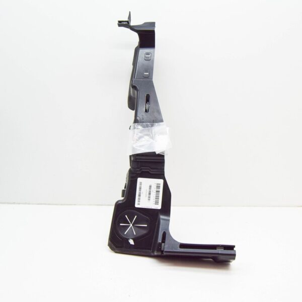 81A121284R - NEW AUDI Q2 GA RIGHT RADIATOR AIR DUCT 81A121284R ORIGINAL