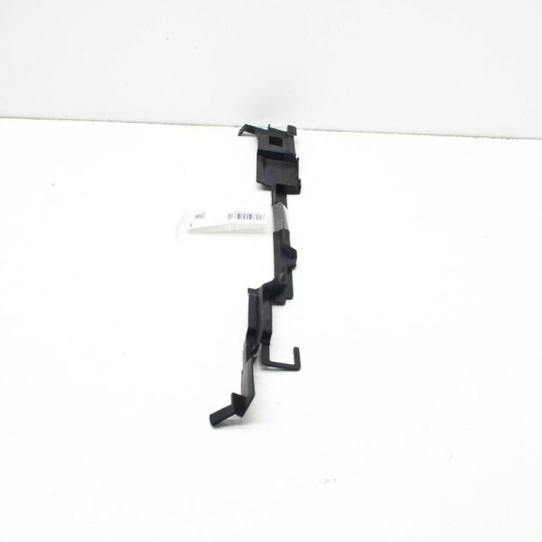 82A121332B - NEW AUDI A1 SPORTBACK GB RIGHT RADIATOR SEALING STRIP 82A121332B ORIGINAL