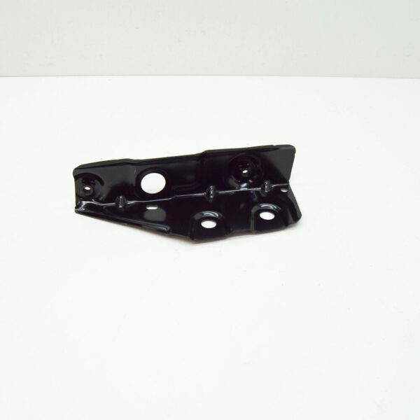 82A821431 - NEW AUDI A1 GB FRONT LEFT FENDER HOLDER 82A821431 ORIGINAL