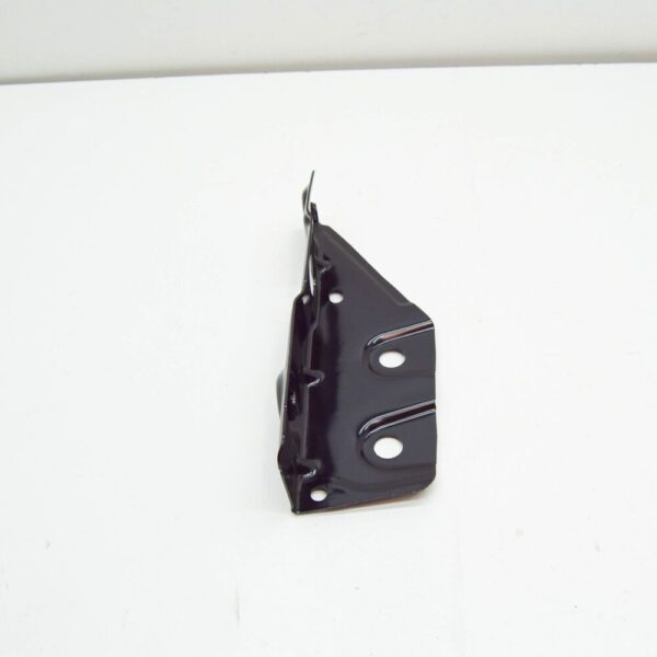 82A821432 - New AUDI A1 Sportback GBA Front Right Fender Holder 82A821432