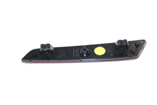 82A945106A - NEW AUDI A1 GB REAR RIGHT BUMPER REFLECTOR S-LINE 82A945106A ORIGINAL