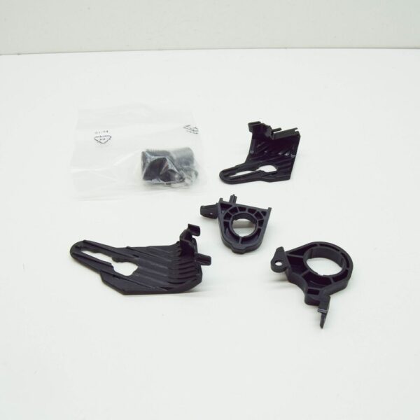 82A998122 - NEW AUDI A1 SPORTBACK GB FRONT RIGHT HEADLIGHT REPAIR BRACKET 82A998122 ORIGINAL